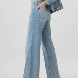 Wide-leg Light Blue Denim Jeans